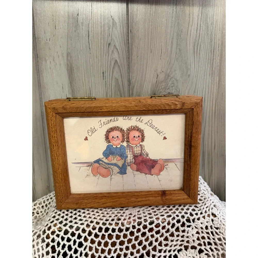 Vintage Raggedy Ann and Andy Wooden Keepsake Box Old Friends Are the Dearest